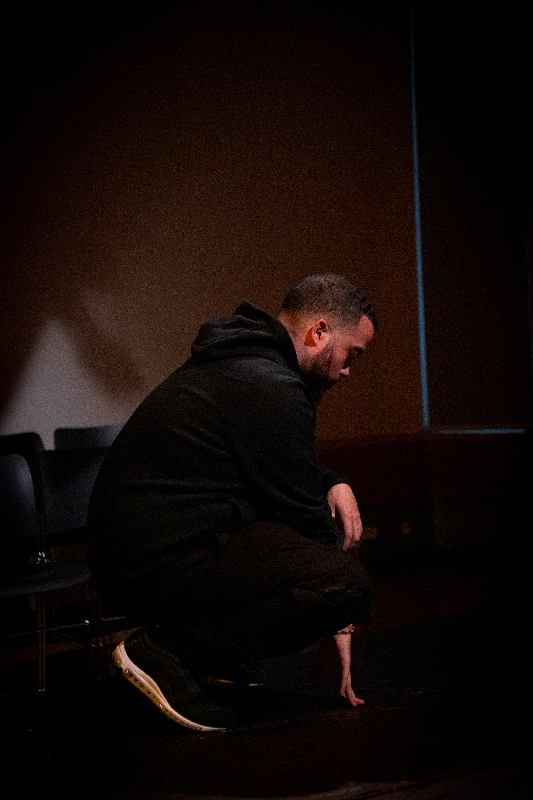 Still 33